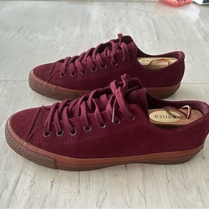 Converse Chuck Taylor All Star Pro OX Sneakers in Deep Bordeau